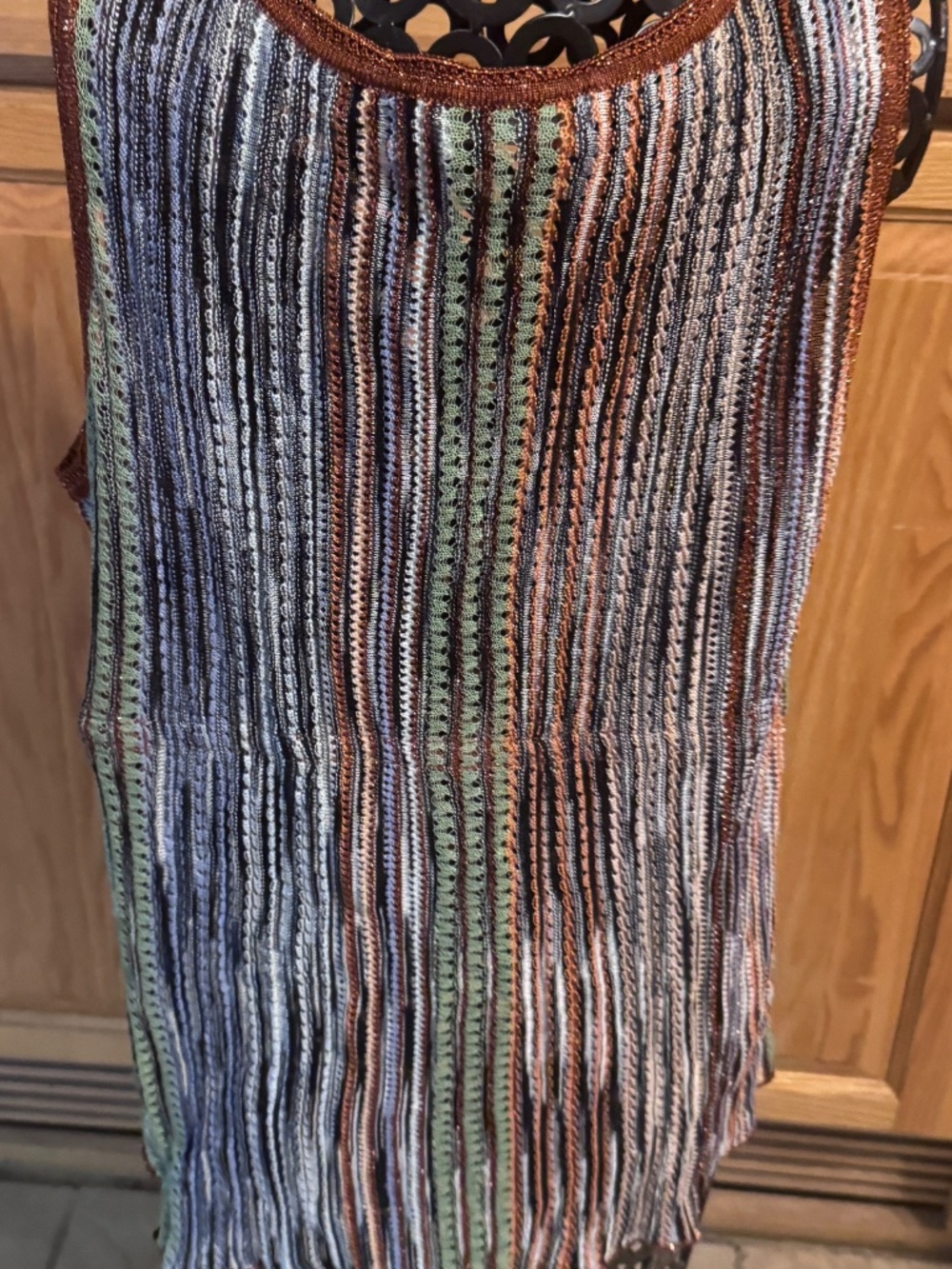 Women's Missni Size 6 Tank Top Italy Colorful Lightweight V- Neck Wide Straps - Picture 6 of 9